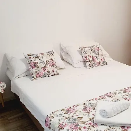 Rolex -near The Port Apartamento *