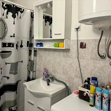 Rolex -near The Port 公寓