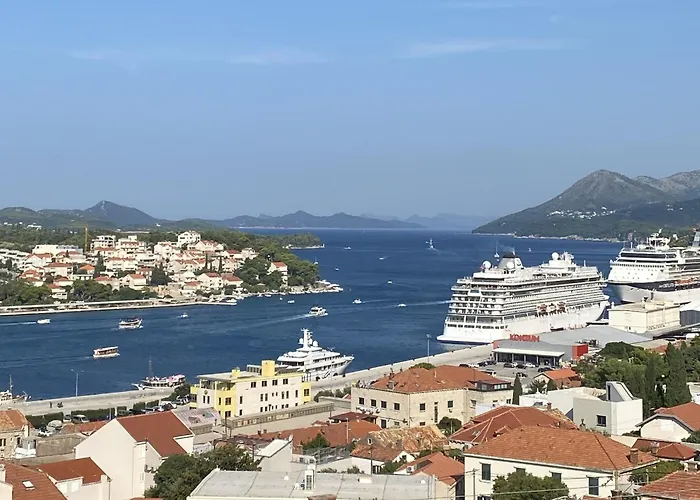 Rolex -near The Port