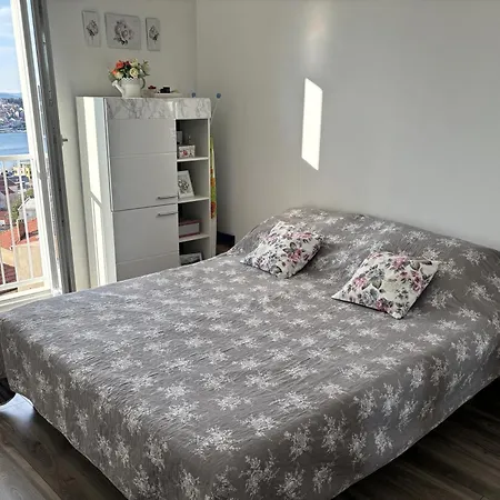 Apartment Rolex -near The Port